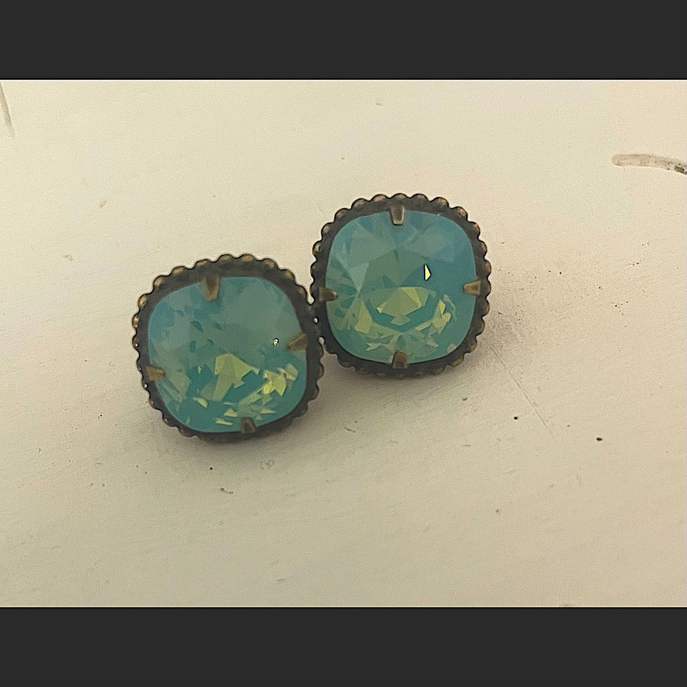 Sorrelli earrings